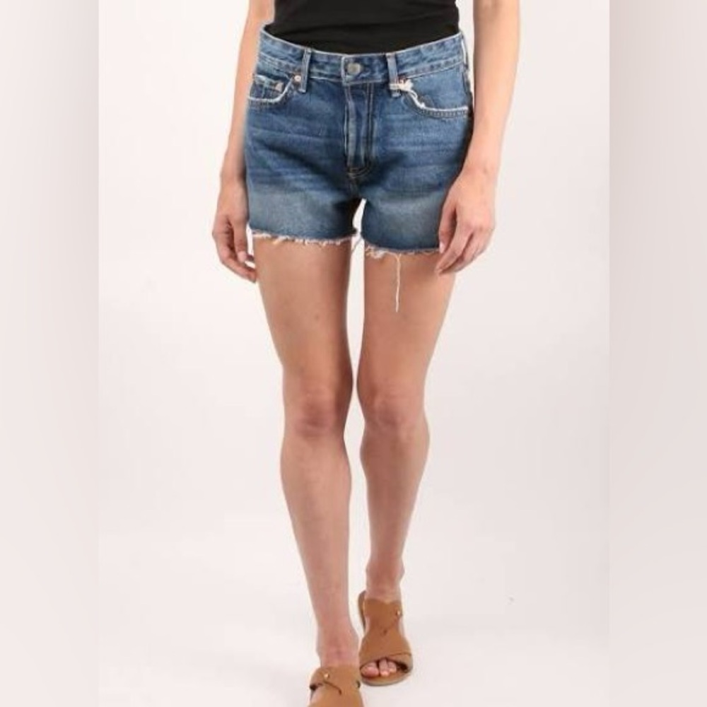 GRLFRND Faded Blue Frayed Denim Shorts - Picture 9 of 9